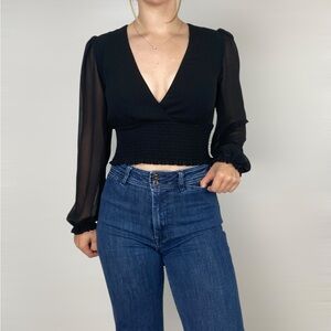 WILFRED Wistful Long Sleeve Crop‎ Blouse Smocked Black V Neck